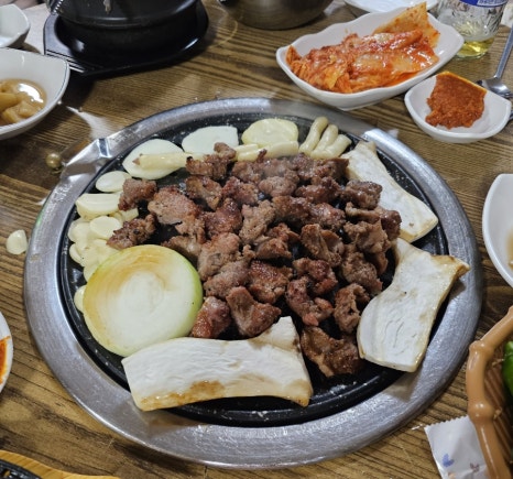 건방진오돌뼈 이미지