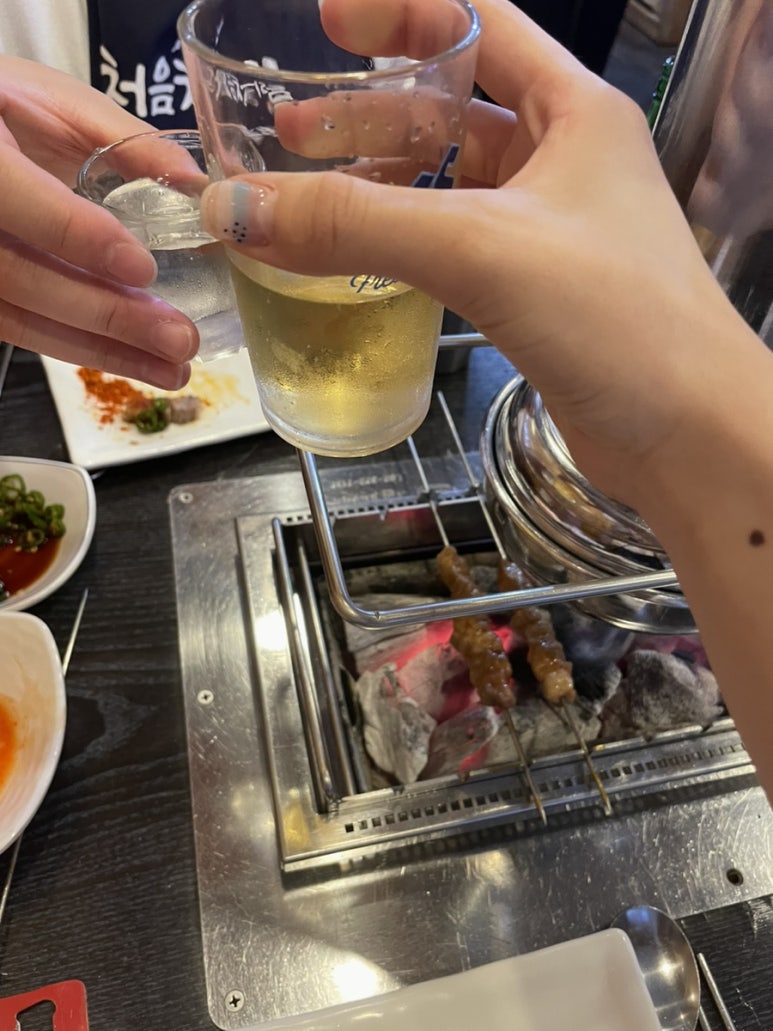 팔팔양꼬치 이미지