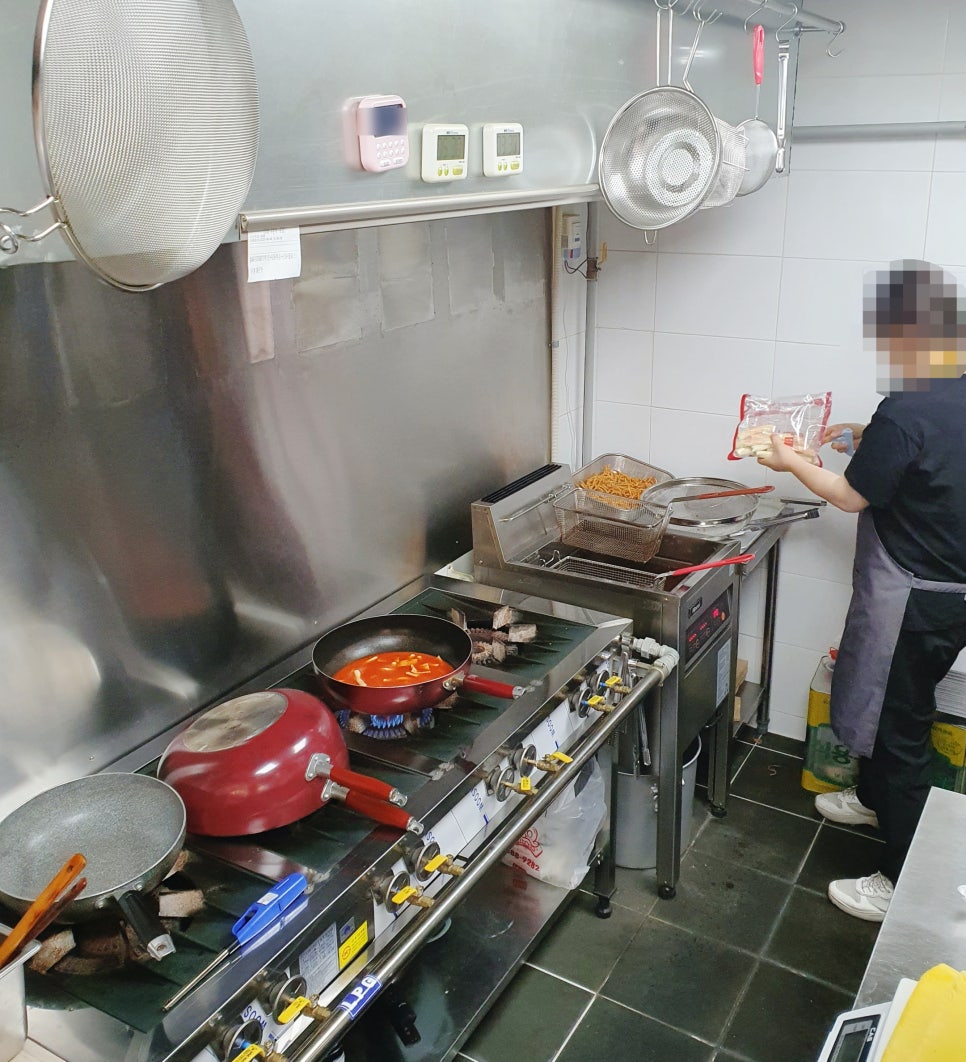 을찌로국물떡볶이 이미지