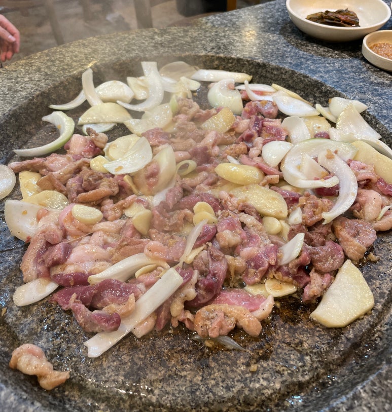 광주생오리돌구이전문 이미지