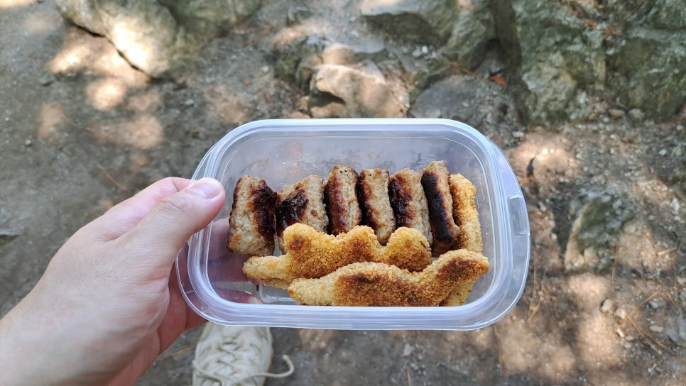 태을봉과 주변 봉우리 이미지