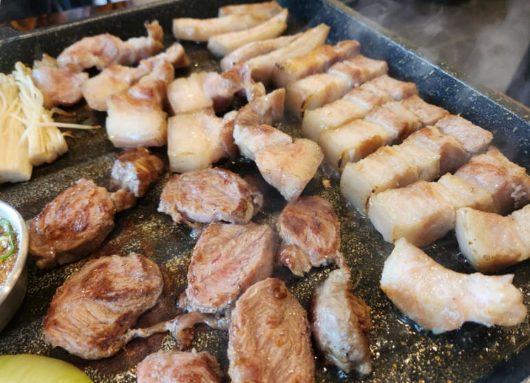 도야지한마리금호 이미지
