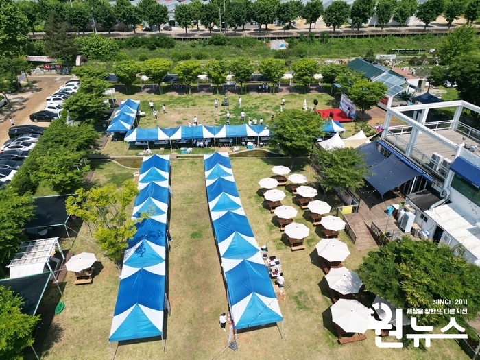 젊을지니 이미지