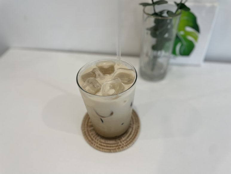 카페셈프레 이미지