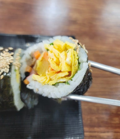 설설이김밥 이미지