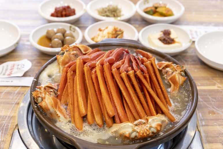 만천홍게탕 이미지