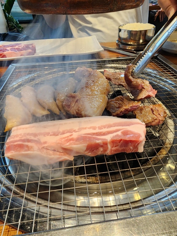 백년한우정육식당 이미지