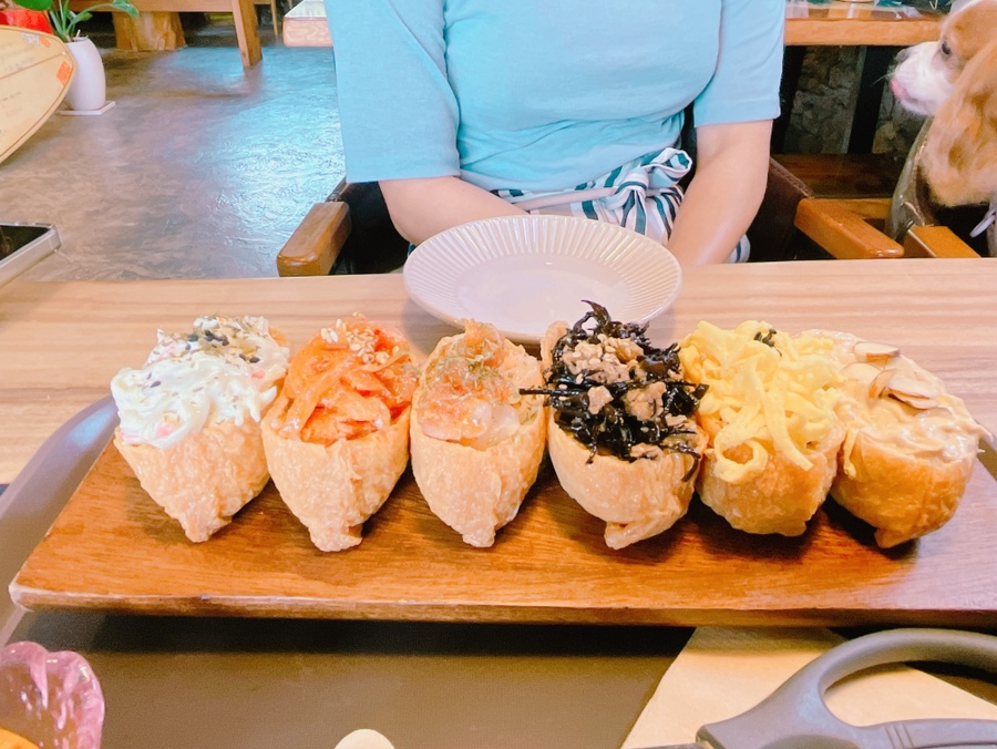 돌카페&유부 이미지