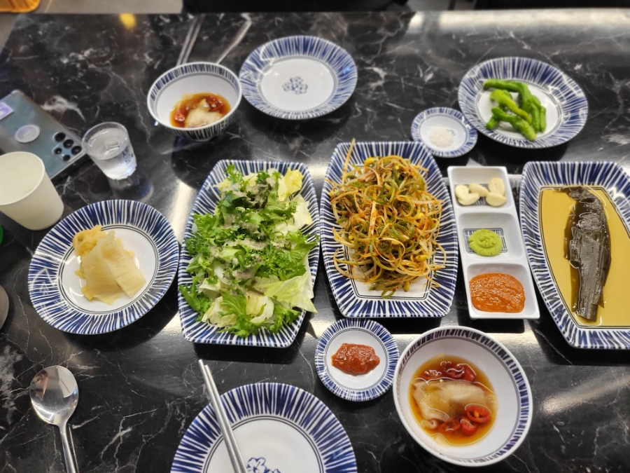 뚱삼집 이미지
