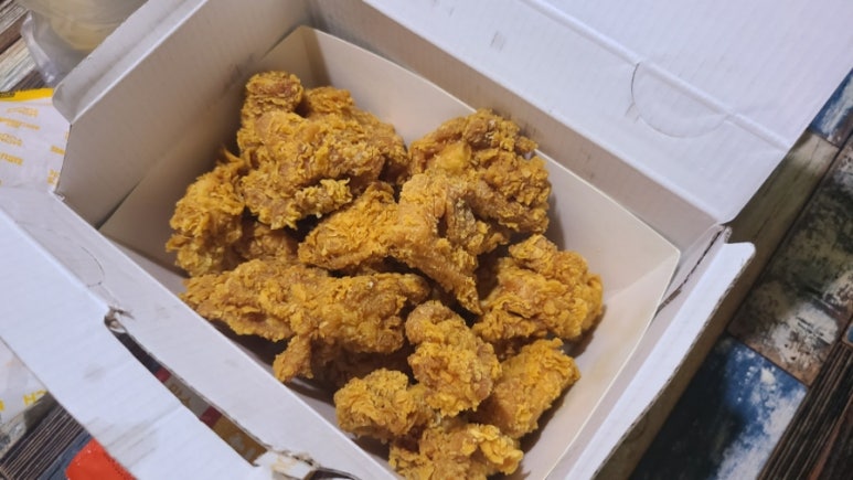 맘스터치용인백암점 이미지