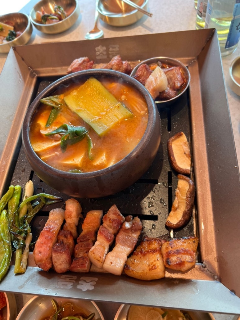 아늑월정 이미지