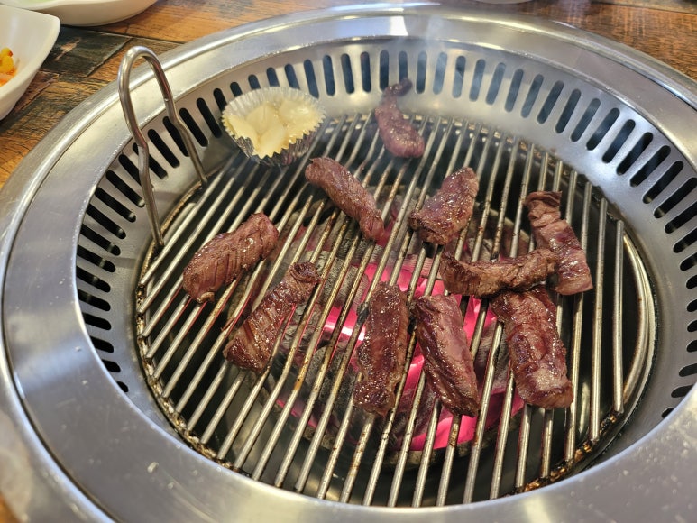 참나무생고기숯불구이 이미지