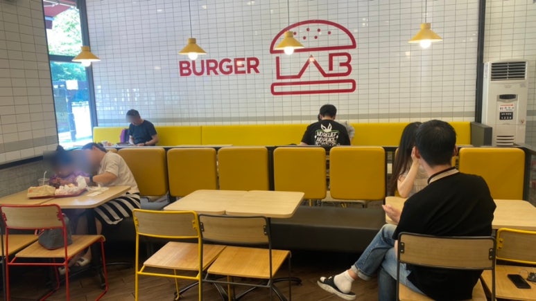 롯데리아 화성향남점 이미지
