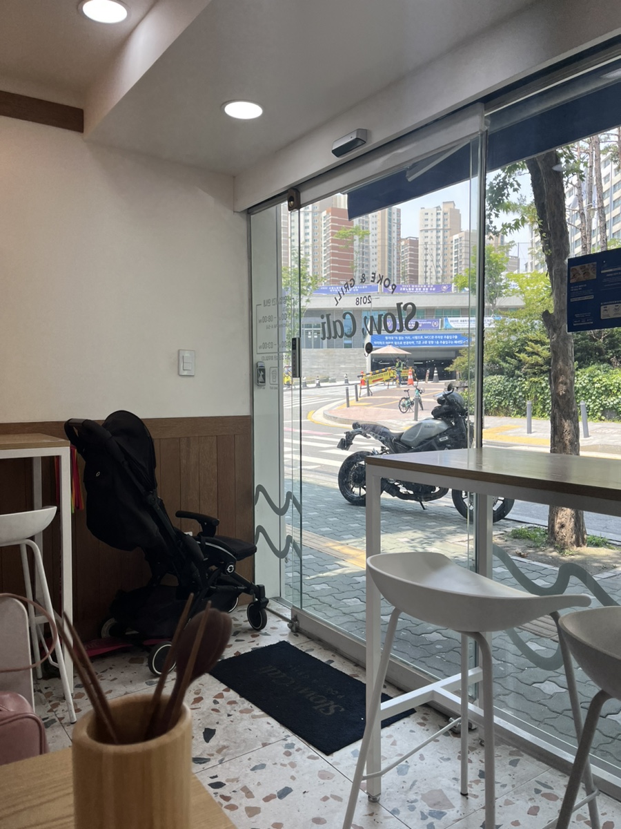 슬로우캘리 명지대점 이미지
