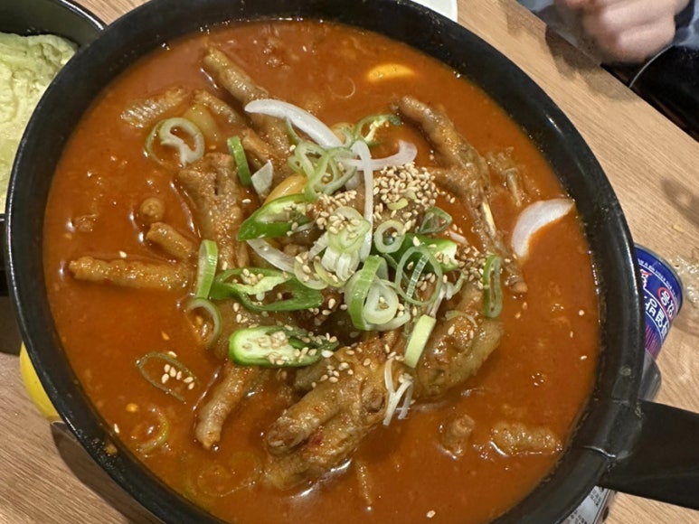 꼬미곶닭발 이미지