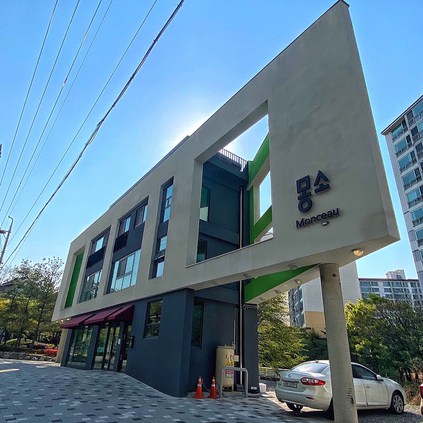 베이커리 카페 몽소 이미지