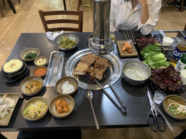 콩사랑숯불돼지갈비 이미지