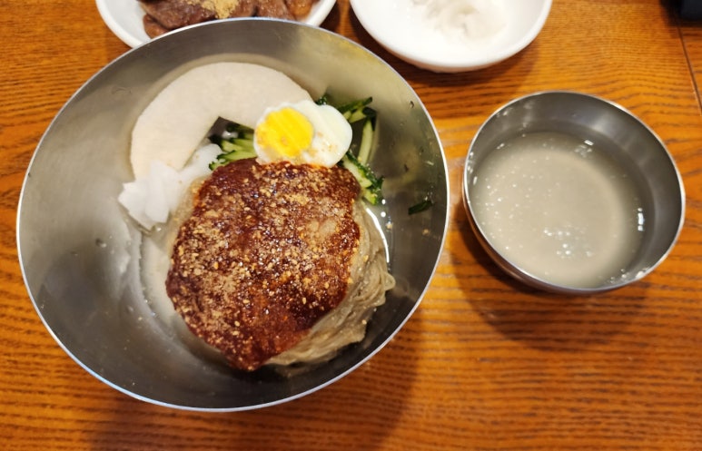 마당지기육자냉면 이미지