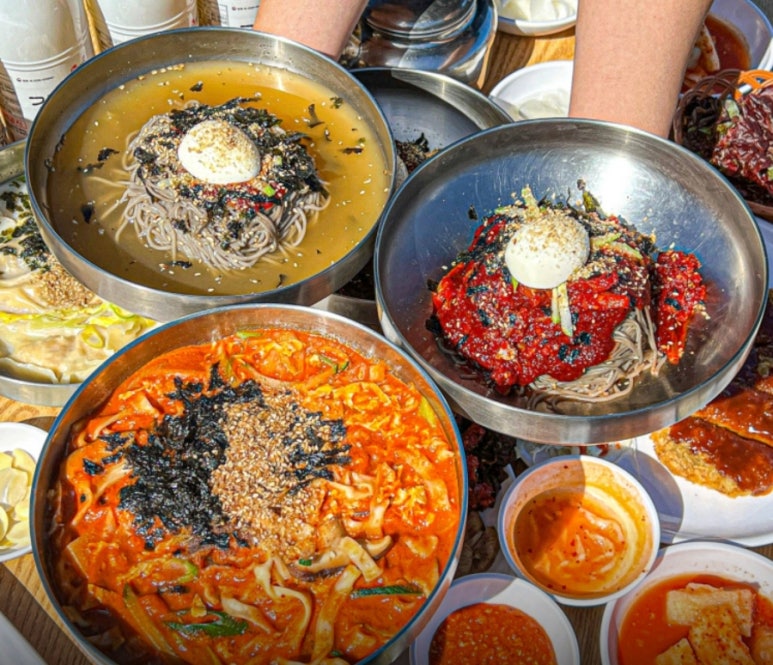 엄마의손맛 이미지