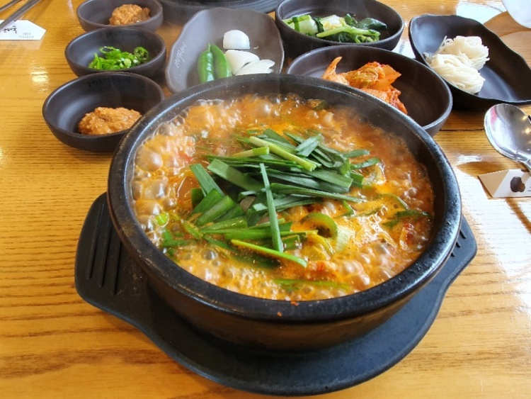 고향옥얼큰순대국 이미지