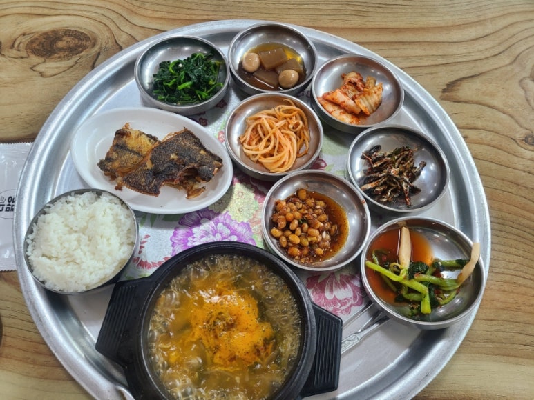 청룡집밥식당 이미지