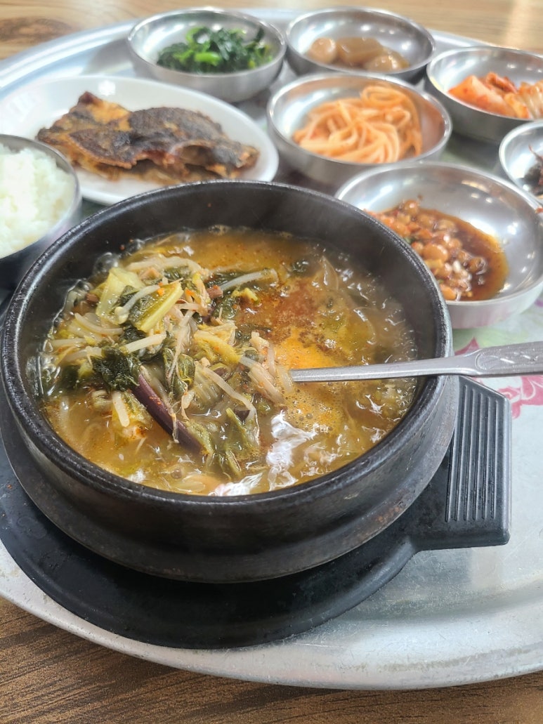 청룡집밥식당 이미지