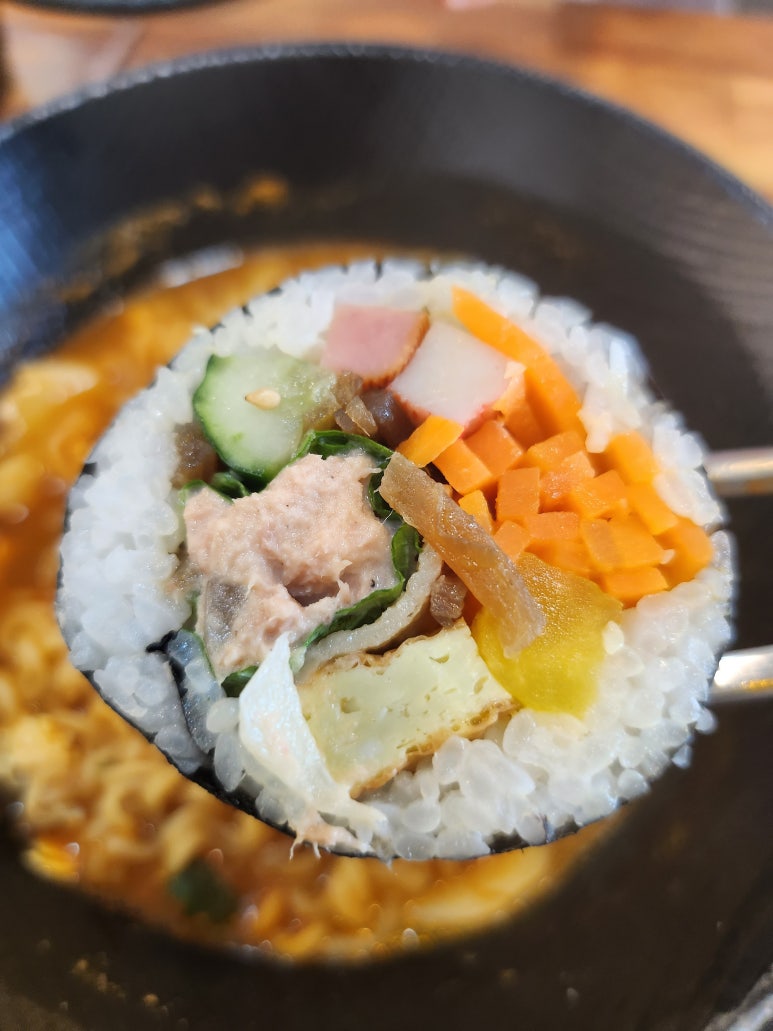 새미나김밥 이미지