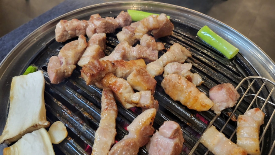 화돈 이미지