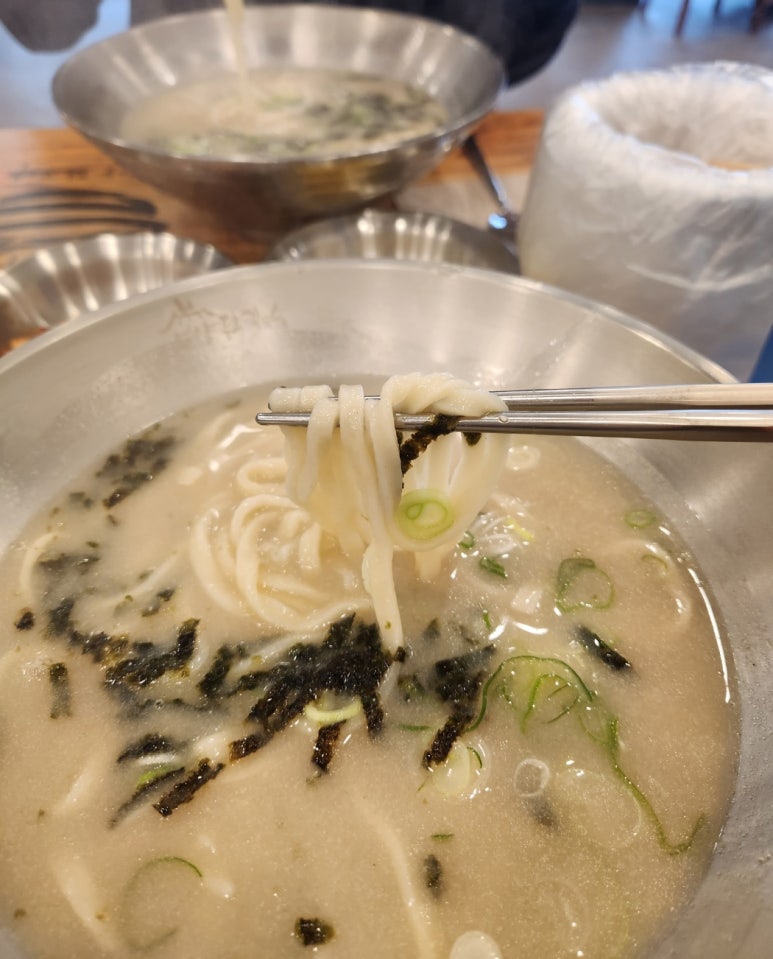언양닭칼국수강서점 이미지