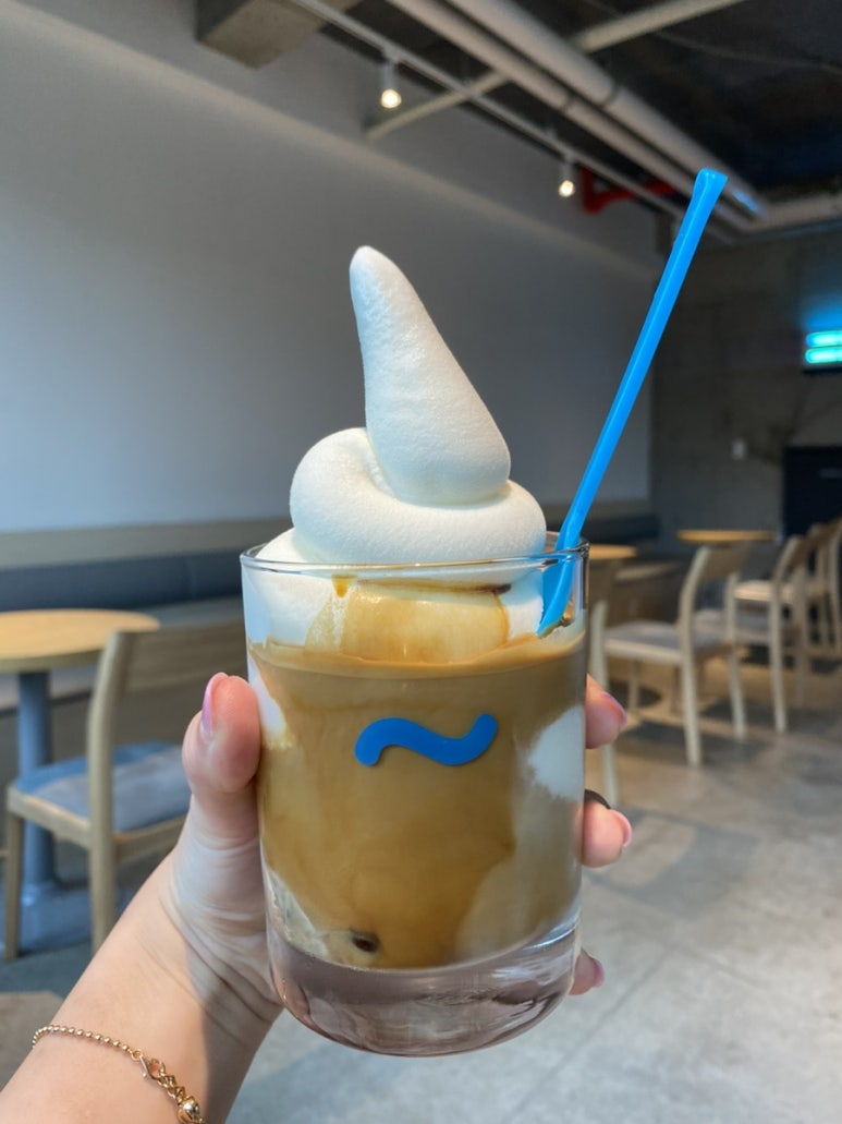 롤링커피 이미지