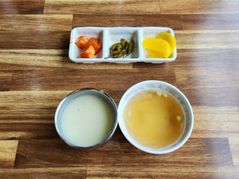 쇠가리수제돈까스 이미지