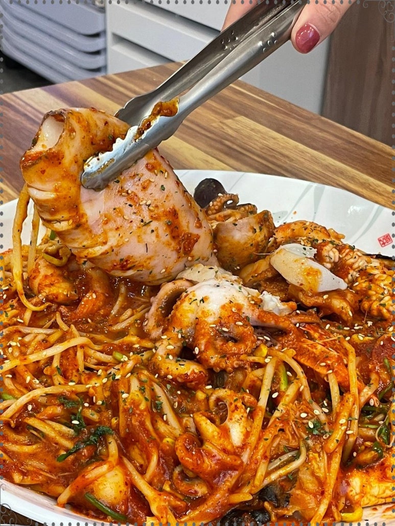 아구듬뿍알곤마니 이미지