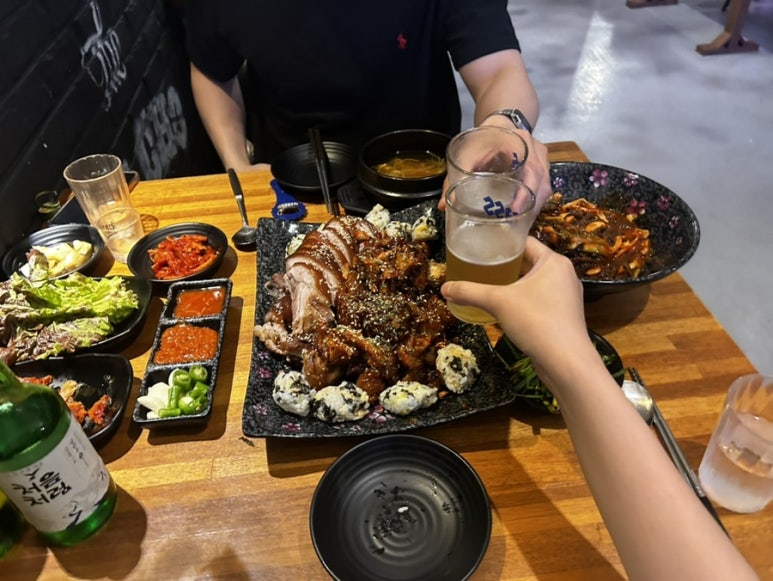 둔전족발 이미지