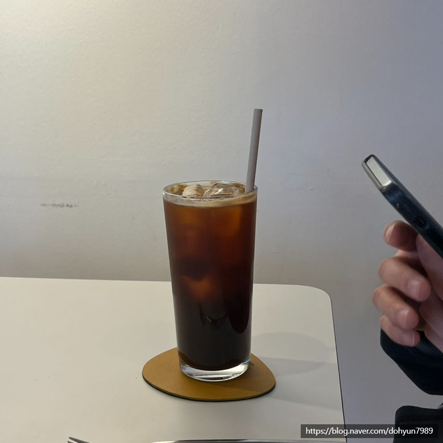카페 리저트 이미지