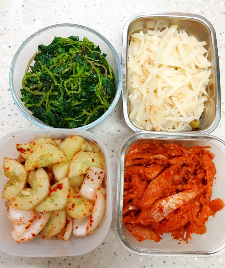백여사반찬 이미지