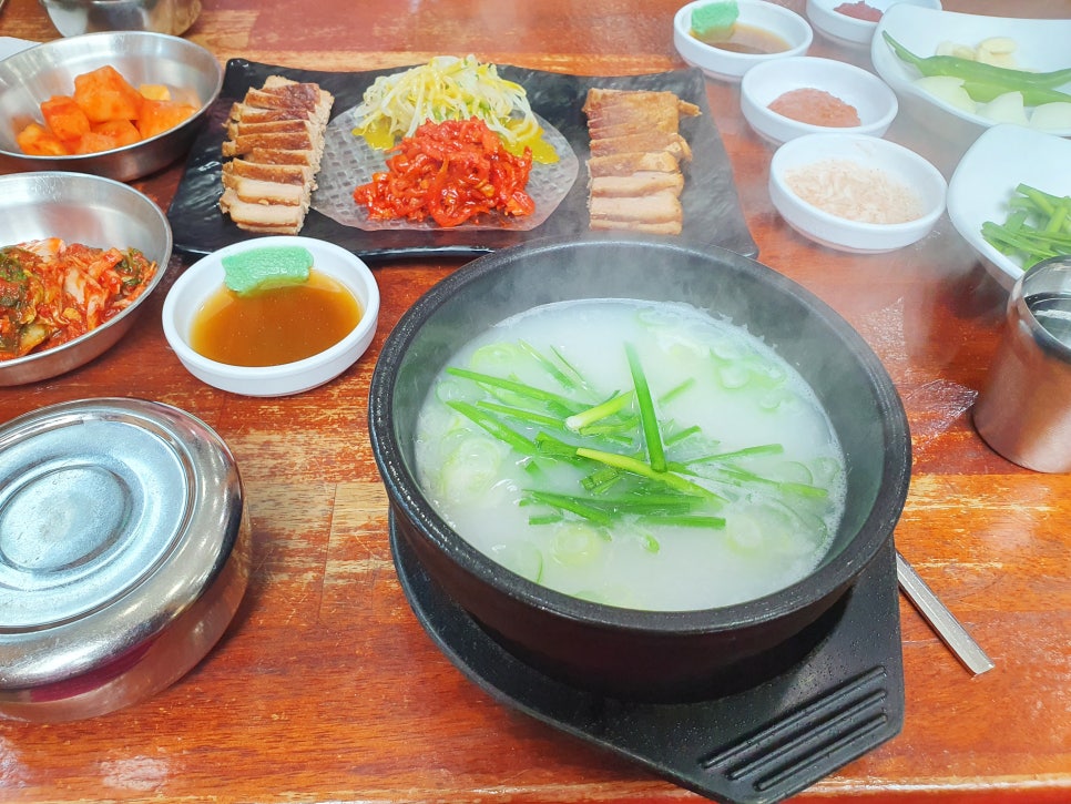 돼지엄마식당 이미지