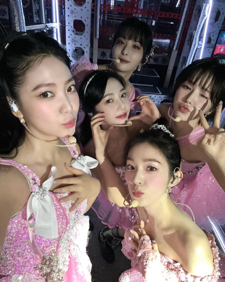 레드V.R 이미지