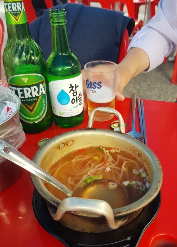 골뱅이창너머족발 이미지