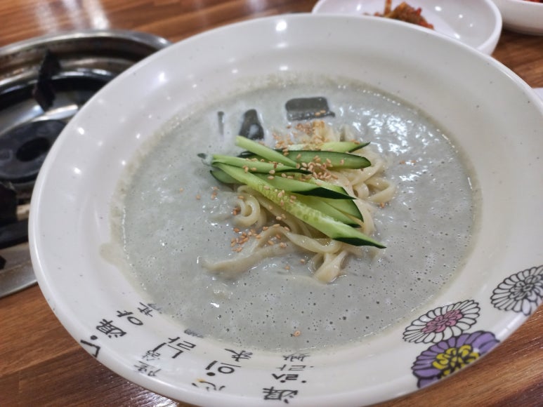 새궁전해물손칼국수 이미지
