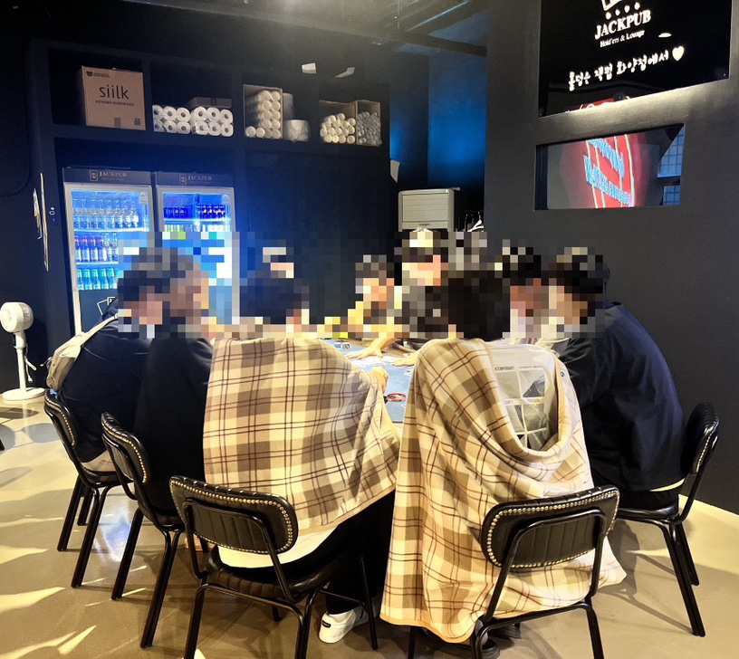 잭펍 건대 화양점 홀덤펍 이미지