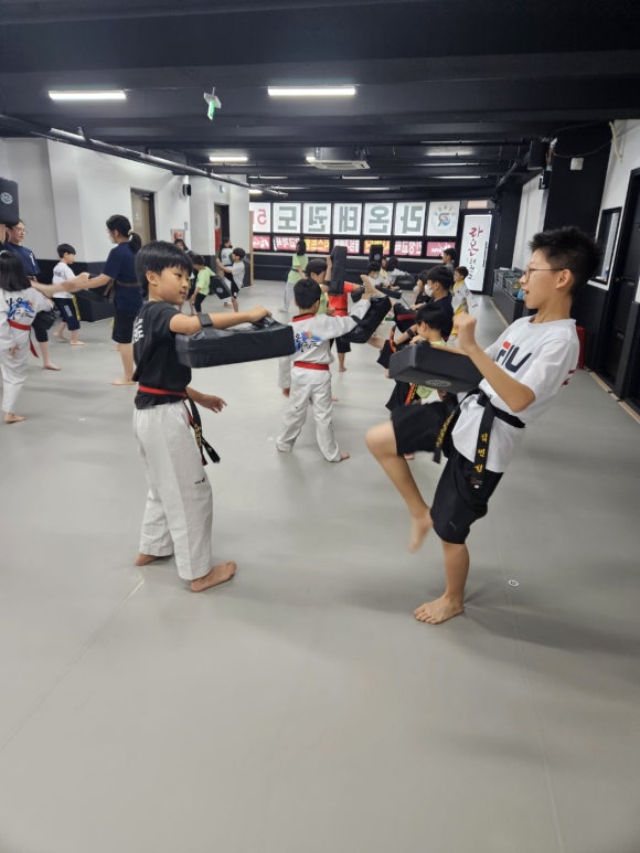 화북초등학교 이미지