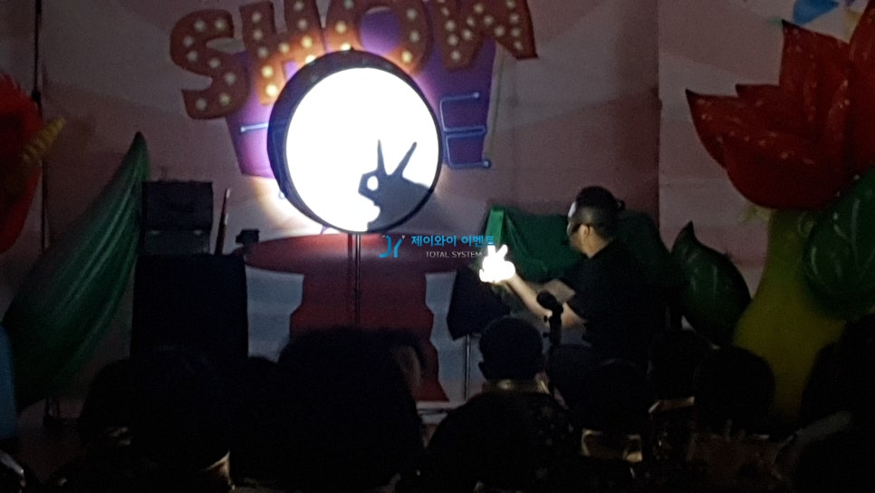 제이와이엔터 이미지