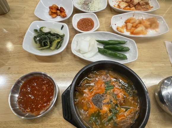 알콩달콩까망염소 이미지