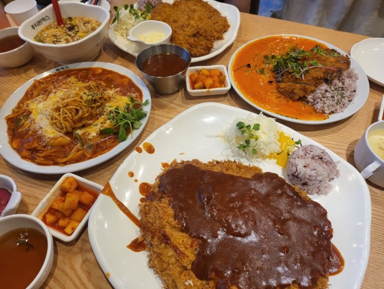 홍익테이블 이미지