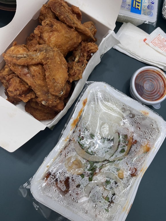 씨에프치킨호프 이미지
