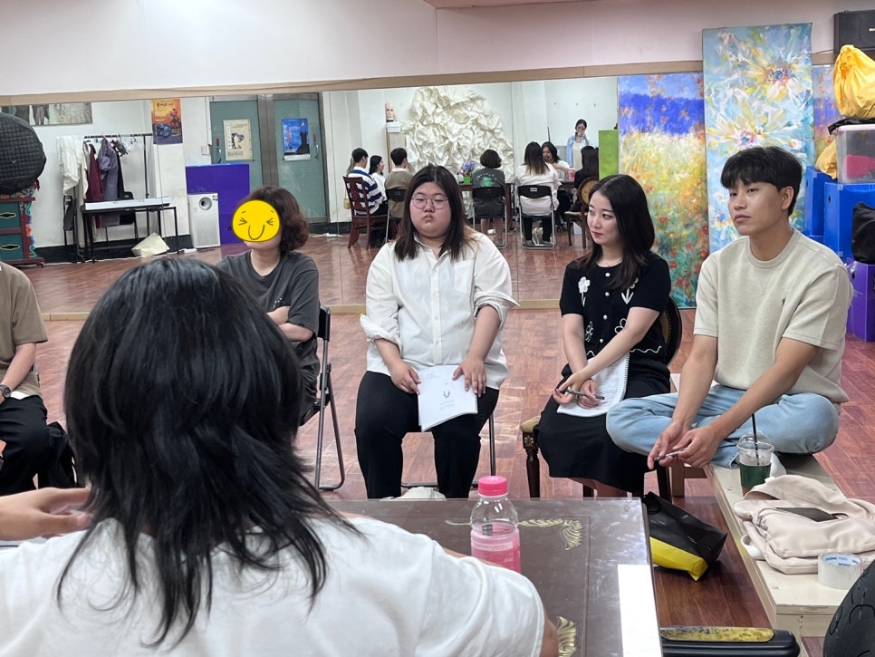 올모스트컴퍼니 이미지