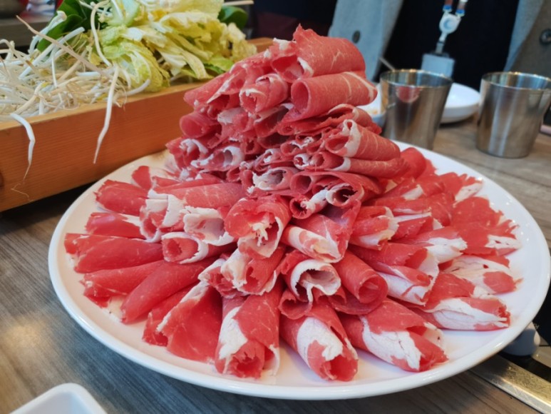 명동칼국수샤브샤브 이미지