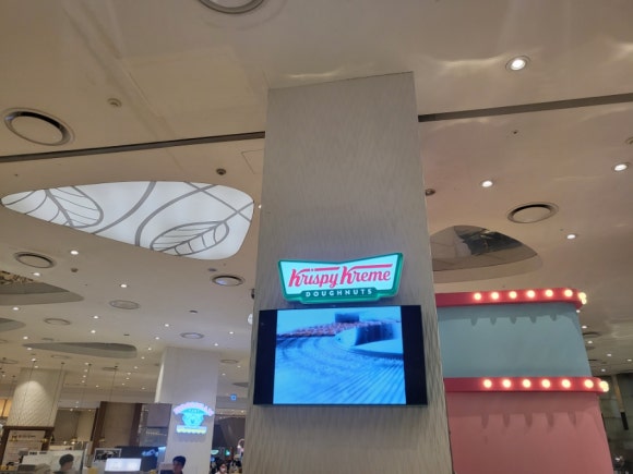 크리스피크림 부산롯데광복점 이미지