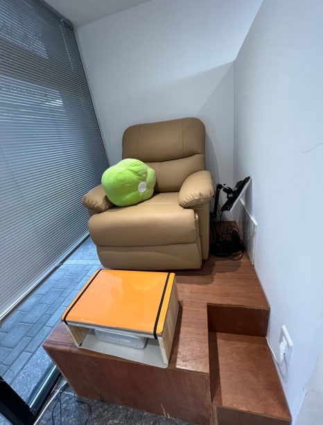 우쥬네일 이미지
