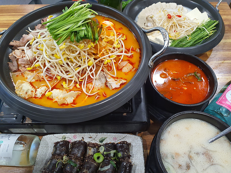 더진한장인국밥 이미지
